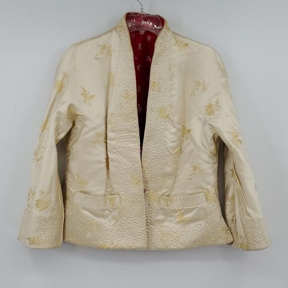 Chinese  vintage women's  red and creme reversible jacket - Picture 3 of 7
